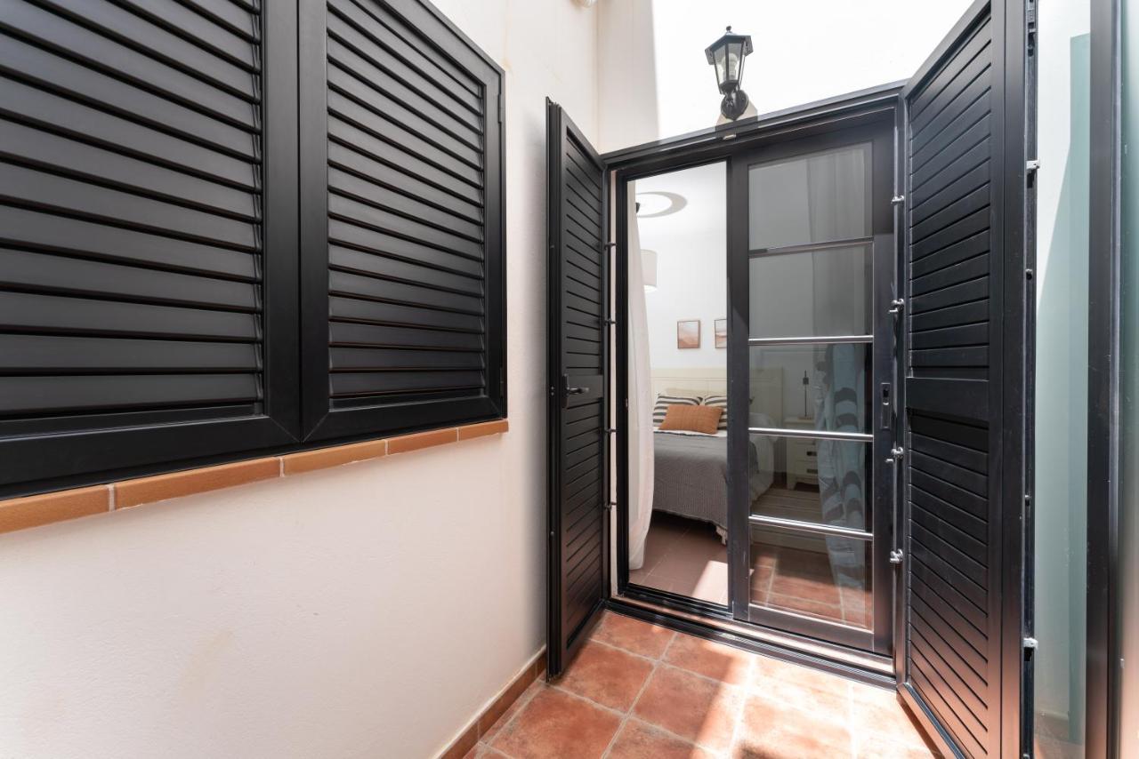 Dona Juana 4 Lägenhet Puerto De Mogan Exteriör bild